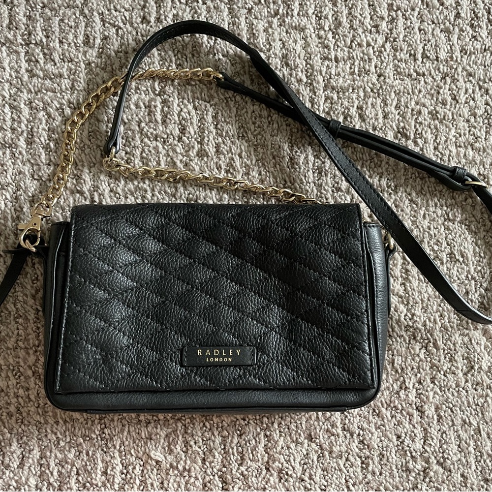 Black Radley London crossbody